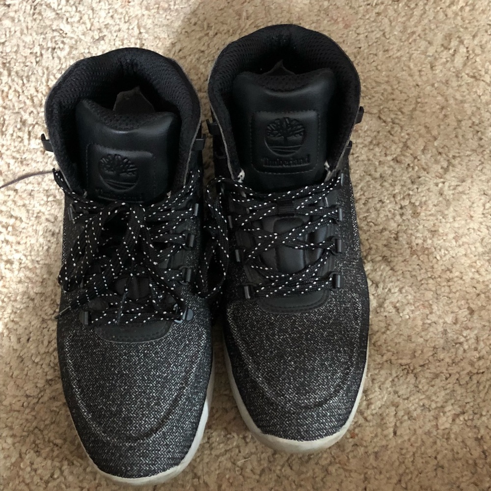 Timberland mid shoes